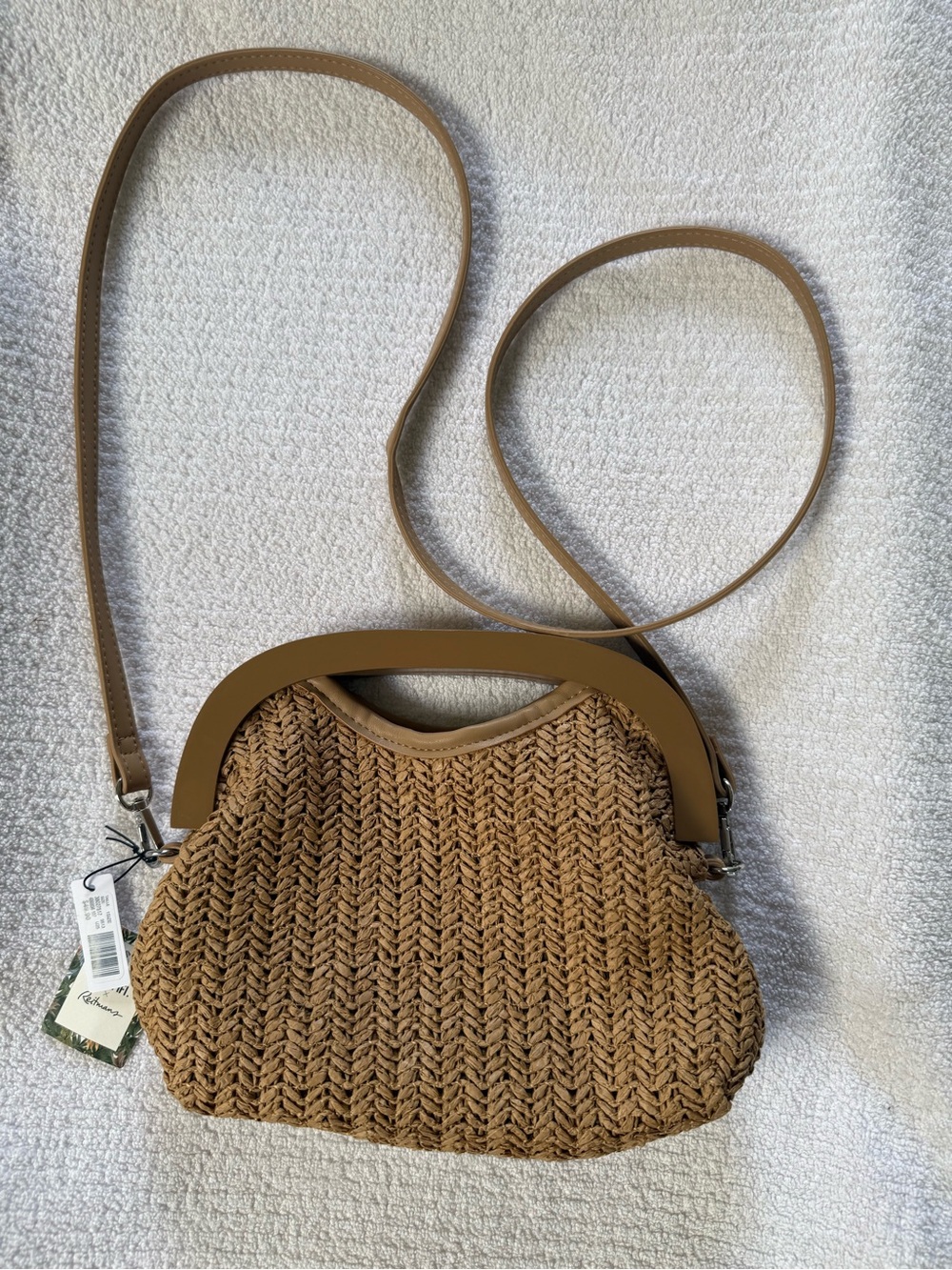 Toni Fifi by Reitmans Woven Straw Crossbody Bag/Clutcg in Tan